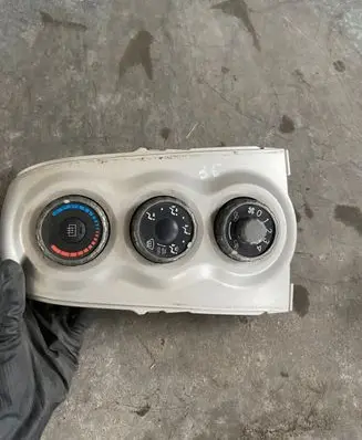Toyota Yaris Climate control unit 554060D190