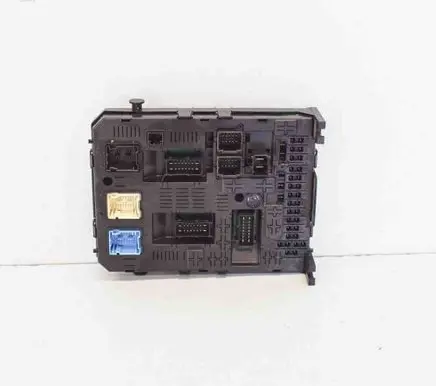 Peugeot 3008 I Central body control module 281164872