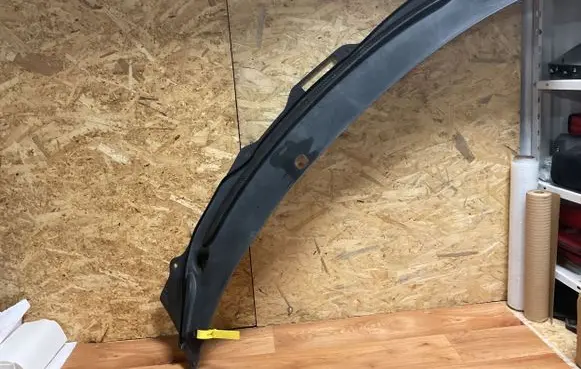 Volvo V70 Wiper trim 30763848 30763847