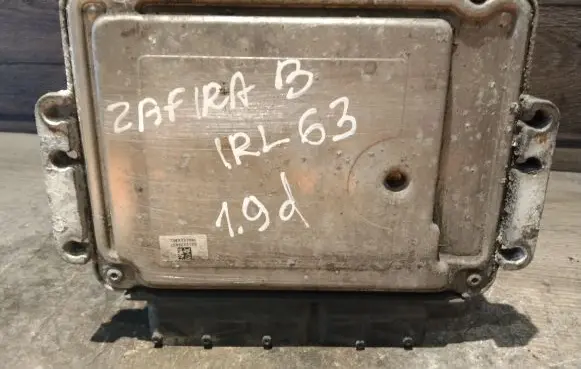 Opel Zafira B Engine control unit/module 0281012549 55198922 18830209