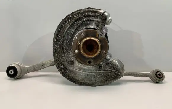 BMW 2 F22 F23 Front wheel hub spindle knuckle 6853651