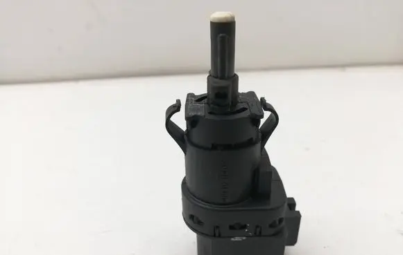 Ford Mondeo MK IV Brake pedal sensor switch
