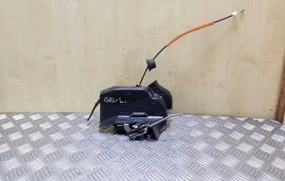Audi A4 S4 B6 8E 8H Rear door lock 8E0839015C