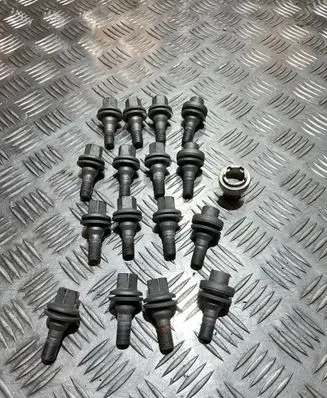 Opel Mokka B Nuts/bolts DG23381