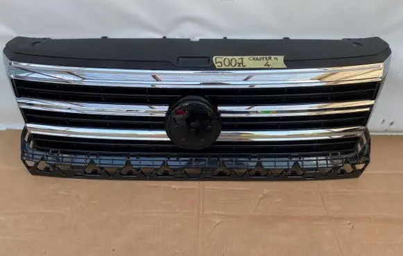 Volkswagen Crafter Front bumper upper radiator grill 7C0853651A