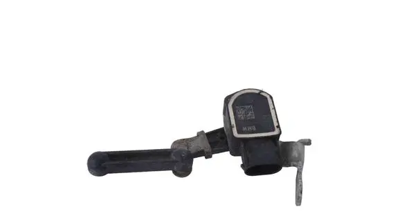 BMW 7 F01 F02 F03 F04 Air suspension front height level sensor 6788569