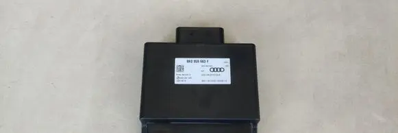Audi A7 S7 4G Voltage converter/converter module 8K0959663F