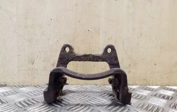 Volkswagen Tiguan Brake caliper pad carrier rear 