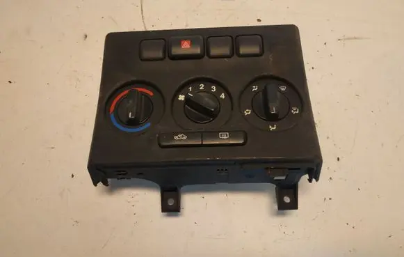 Opel Zafira A Climate control unit 90589777