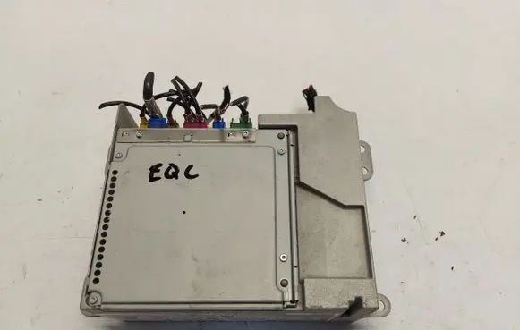 Mercedes-Benz EQC Radio/CD/DVD/GPS head unit A2539001008JLK01