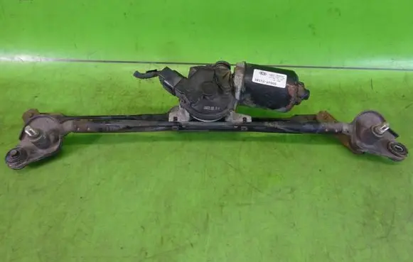 KIA Cerato Front wiper linkage and motor 981102F000
