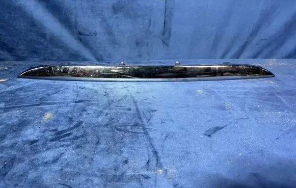 Renault Talisman Tailgate trim 