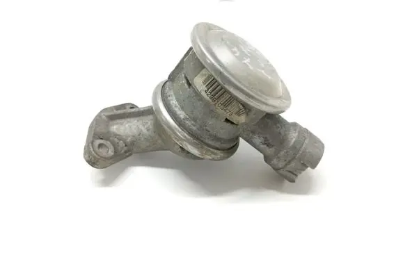 BMW 7 E65 E66 EGR valve 72823801