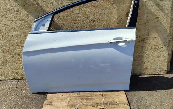 Hyundai i40 Front door 