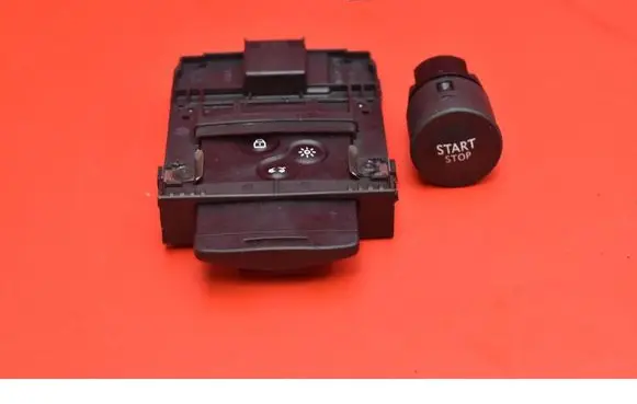 Renault Laguna III Ignition lock 285900001R
