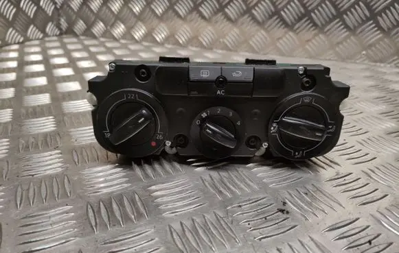 Volkswagen Eos Climate control unit