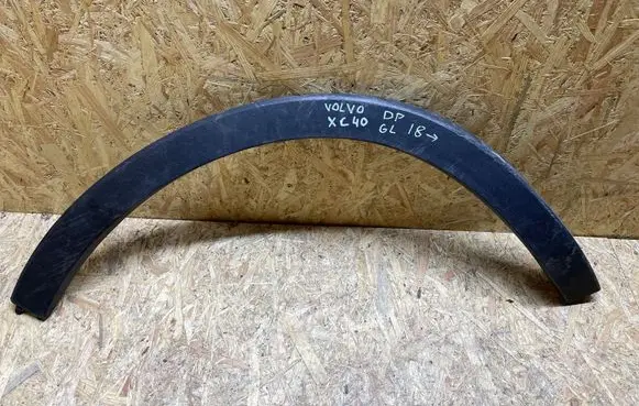 Volvo XC40 Fender trim (molding)