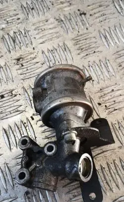 Audi A3 S3 8L EGR valve 058131817