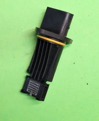 Mercedes-Benz ML W163 Mass air flow meter A6110940048 72268400
