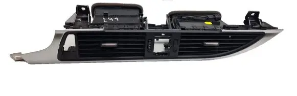 Dash center air vent grill