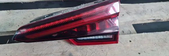 Audi A4 S4 B9 Tailgate rear/tail lights 8W5945094H 2SD012246 2V01224726