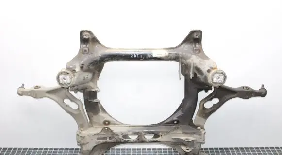 Audi Q7 4L Front subframe 7L0400025