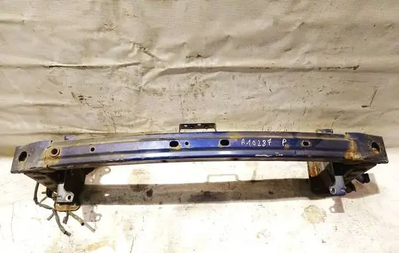 Mazda 5 Front bumper cross member