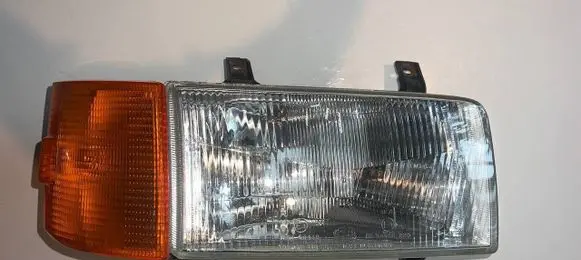 Volkswagen Transporter - Caravelle T4 Headlight/headlamp 701941018