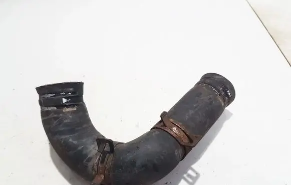 Ford Mondeo Mk III Engine coolant pipe/hose