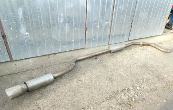 Lexus GS 300 400 430 Rear muffler/silencer tail pipe 