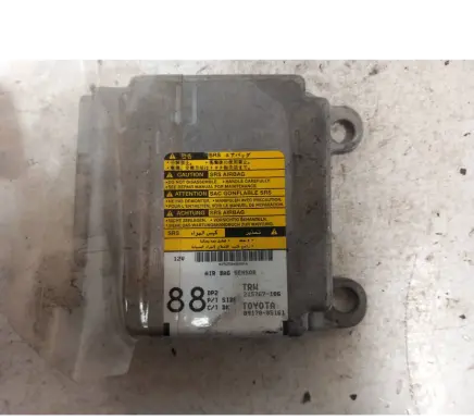 Toyota Avensis T250 Airbag control unit/module 215767106