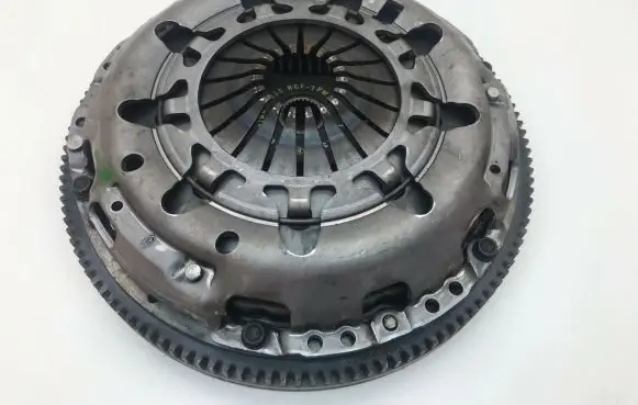 Volkswagen Polo V 6R Clutch set kit 03C141025K 03C105269F