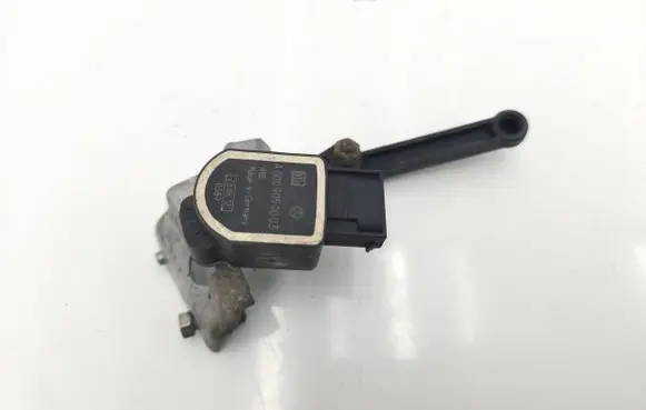 Mercedes-Benz SL R230 Air suspension front height level sensor A0009050003 0389 260612