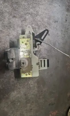 Volvo V70 Tailgate/trunk/boot lock/catch/latch