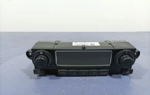Seat Ibiza III (6L) Climate control unit 6L0820043E