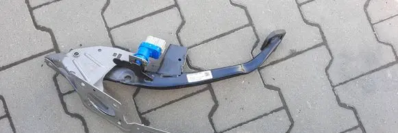 Ford Transit - Tourneo Connect Brake pedal AV612467AE 11575M07