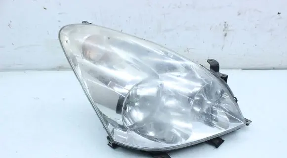 Toyota Corolla Verso AR10 Headlight/headlamp 60GF10