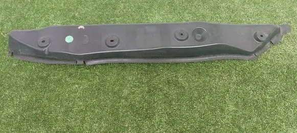 Mercedes-Benz B W246 W242 Fender foam support/seal 2468890925