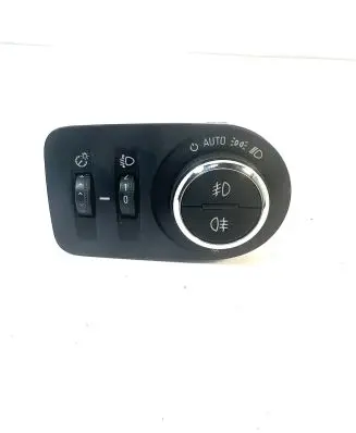 Opel Zafira C Light switch 13294821 251796