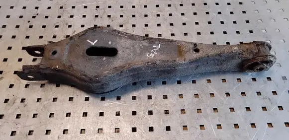 Hyundai Santa Fe Rear upper control arm/wishbone