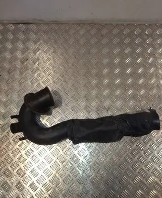 Intake resonator