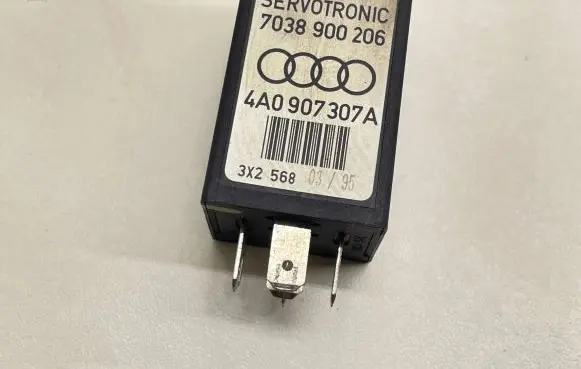 Audi A6 S6 C4 4A Other relay 4A0907307A