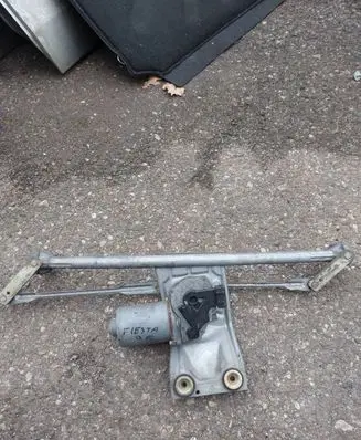 Ford Fiesta Front wiper linkage and motor 96FB17B571DA 40424012