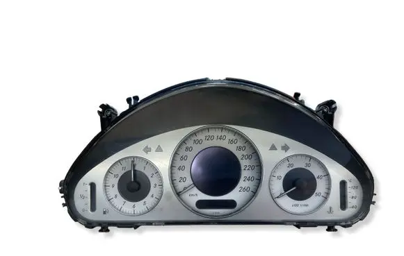 Mercedes-Benz E W211 Speedometer (instrument cluster) A2115405711