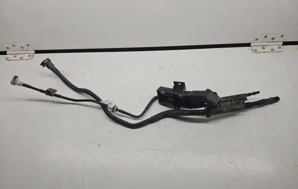 Chrysler Pacifica Fuel return line/hose 68211639AB