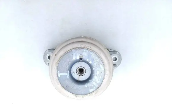 Mercedes-Benz E W212 Engine mount bracket A2122403217