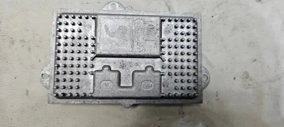 Ford Mondeo MK V Headlight ballast module Xenon L90005492