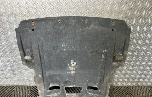BMW 5 GT F07 Engine splash shield/under tray