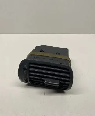 Audi A3 S3 8L Dashboard side air vent grill/cover trim 8L0820901