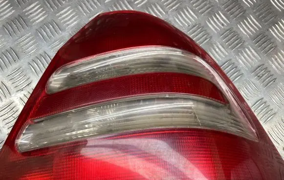 Mercedes-Benz C W203 Rear/tail lights 3311